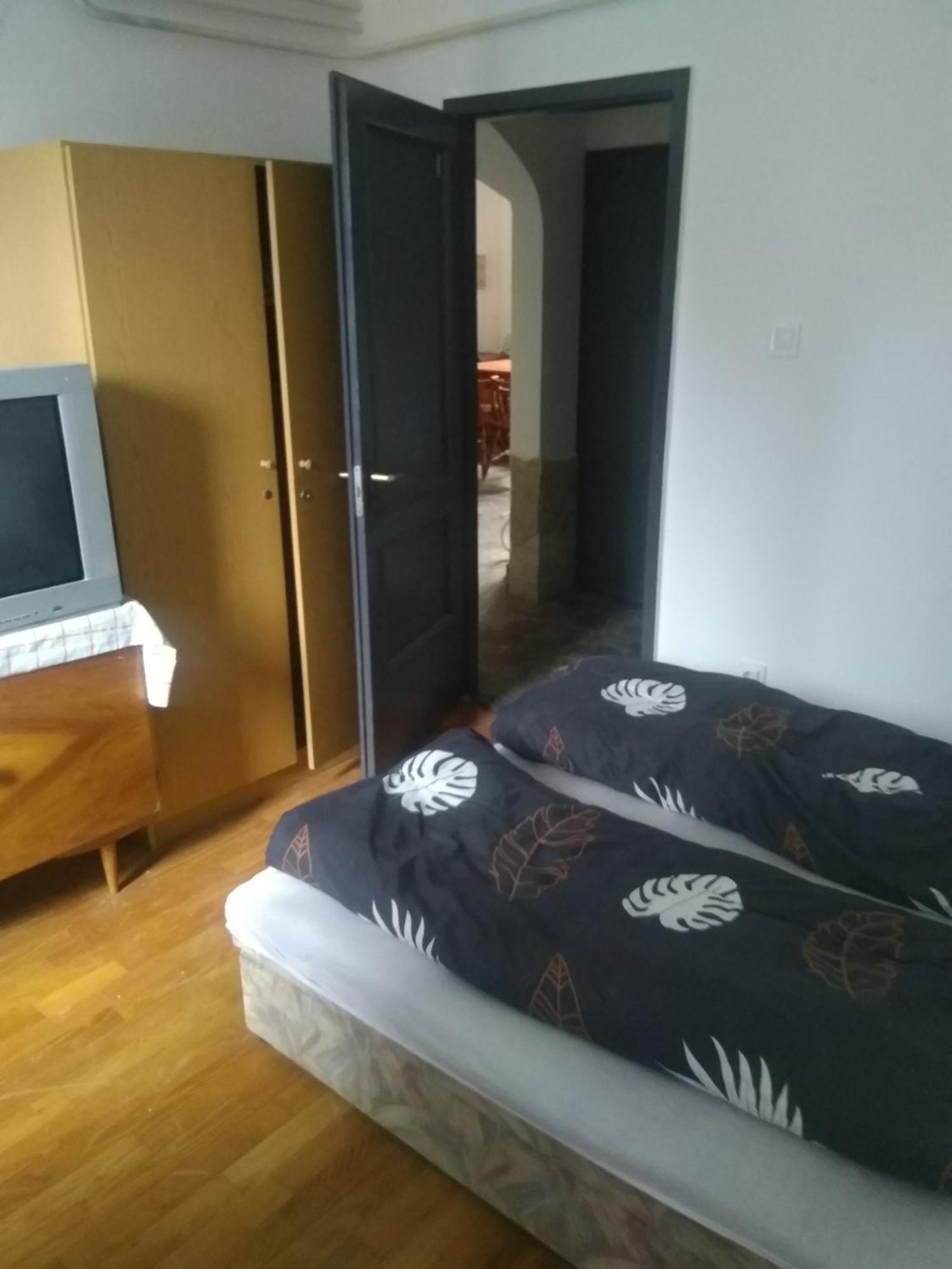 Diosgyor Castle Guesthouse Мисколк Екстериор снимка